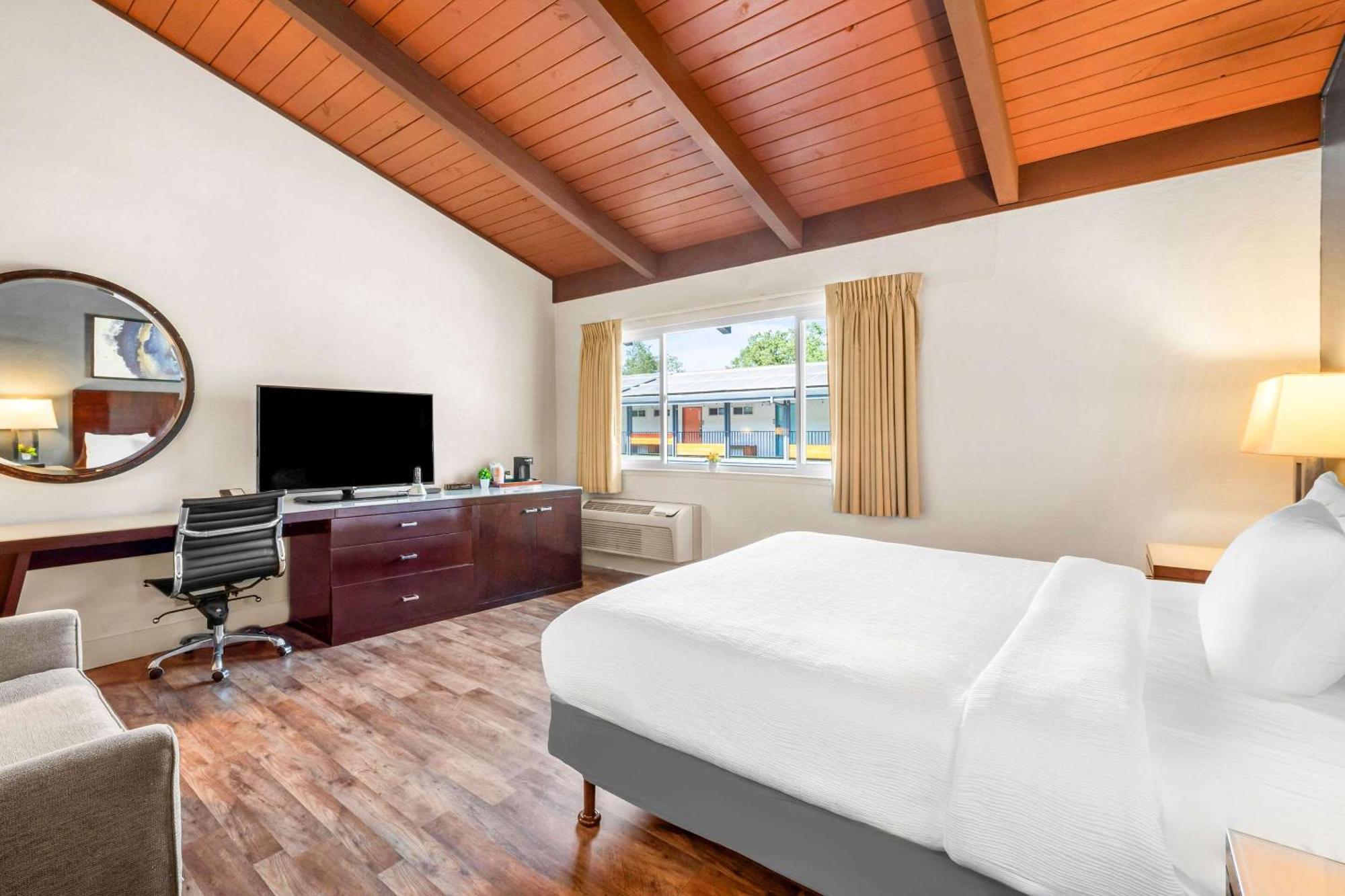 Quality Inn & Suites Jackson Luaran gambar